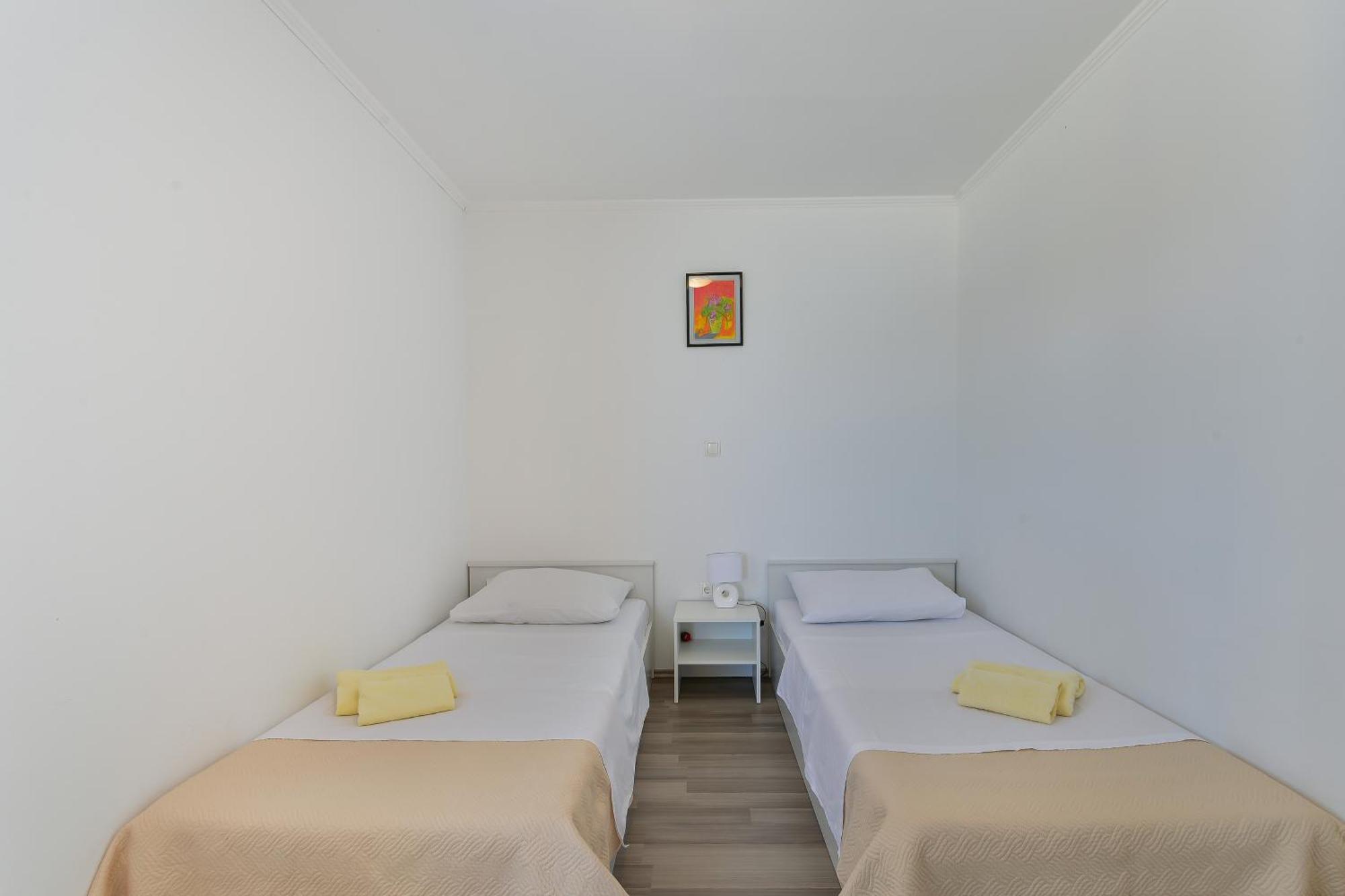 Apartments By The Sea Nin, Zadar - 13172 Szoba fotó